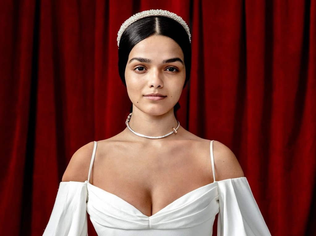 Rachel Zegler  nude photo