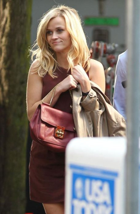 Reese Witherspoon Daughter  nude photo
