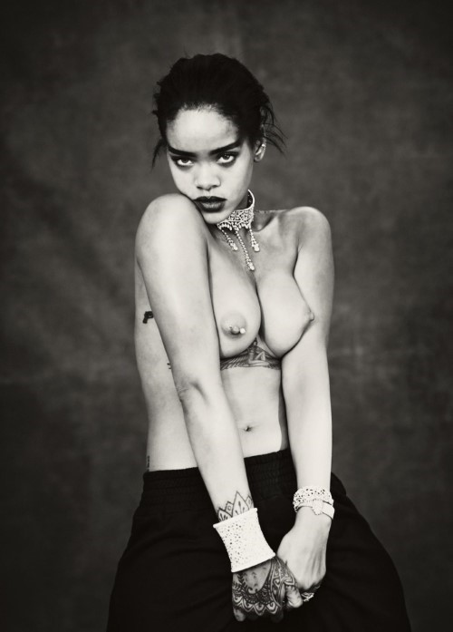 Rihanna ANTI Photoshoot  nude photo