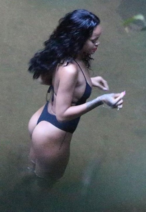 Rihanna Ass Great Photo  nude photo
