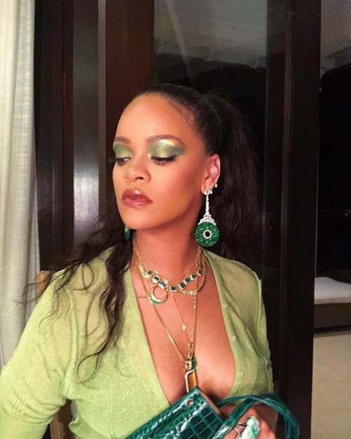 Rihanna Beauty(2)  nude photo