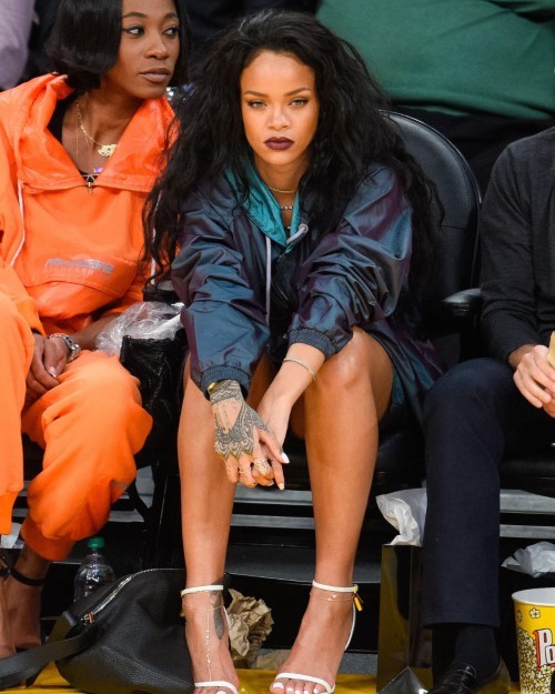 Rihanna Damn She Is Really Gorgeous  nude photo