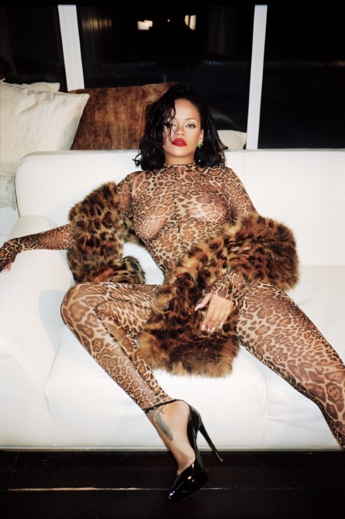 Rihanna Interview Magazine Pic  nude photo