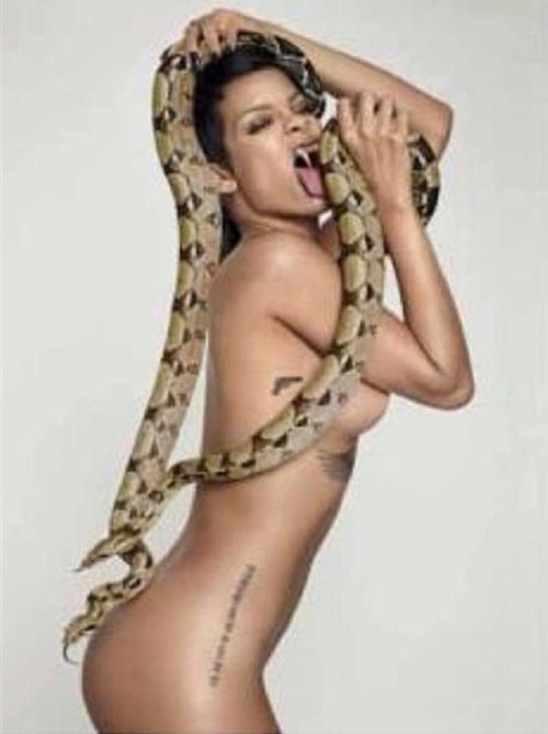 Rihanna Katy Perry Nude  nude photo