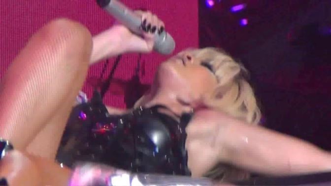 Rihanna Nude Tmz  nude photo