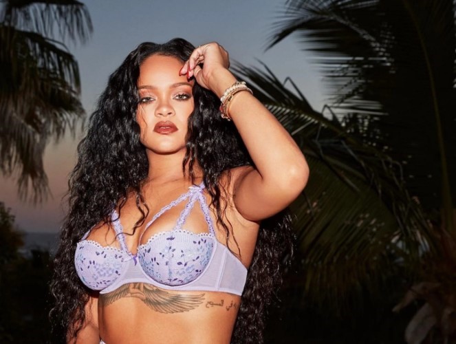 Rihanna Posing For Savage X Fenty  nude photo