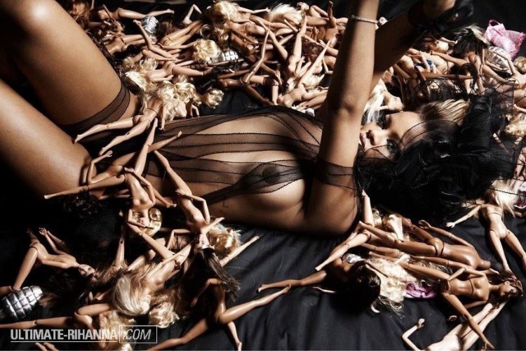 Rihanna Rated R Outtakes 2  nude photo