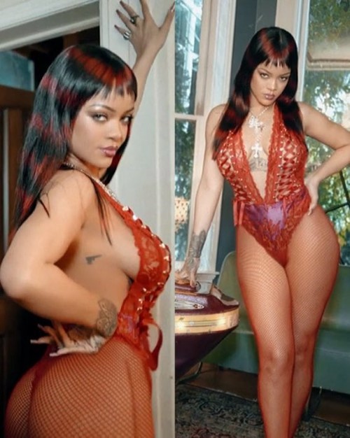 Rihanna Savage X Fenty (New  nude photo