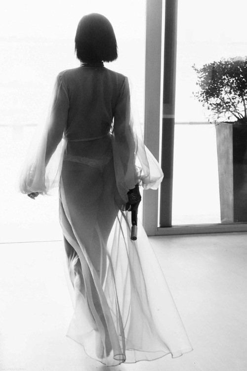 Rihanna Thicc 3  nude photo