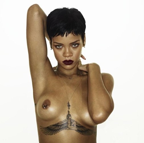 Rihanna Unapologetic Queen  nude photo