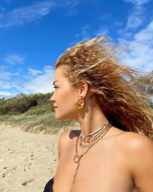 Rita Ora Beach Beauty 1  nude photo