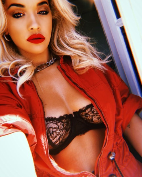 Rita Ora Nipples See Through Bra  nude photo