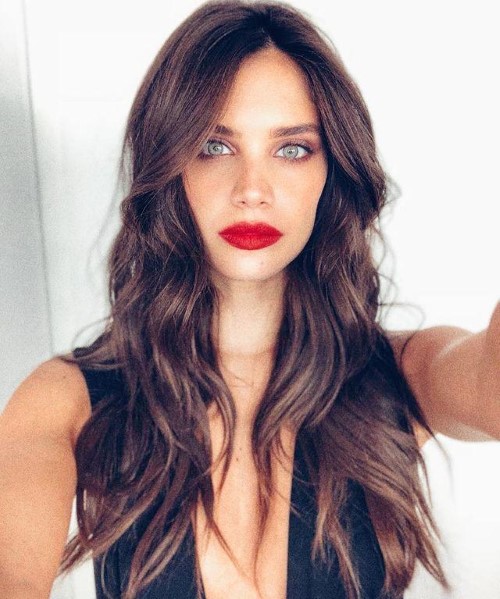 Sara Sampaio  nude photo