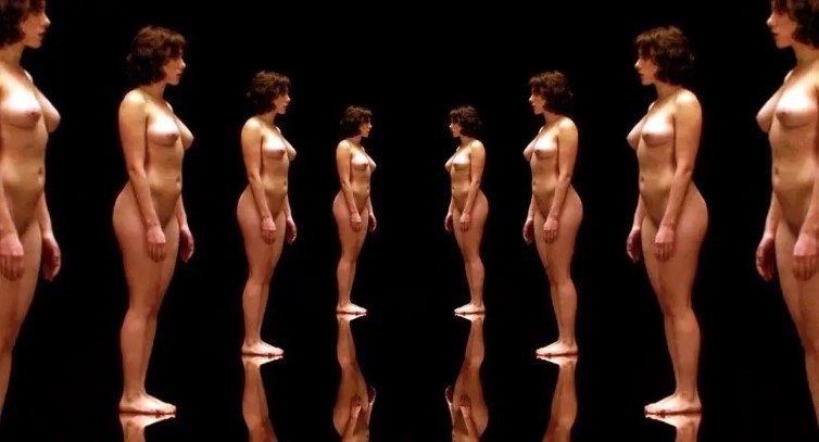 Scarlett Johansson (10)  nude photo