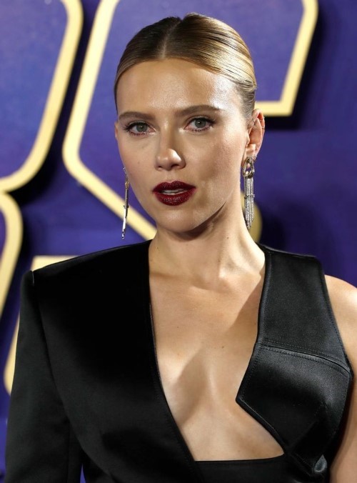Scarlett Johansson At Avengers Endgame UK Fan Event 2019 Absolutely Stunning  nude photo