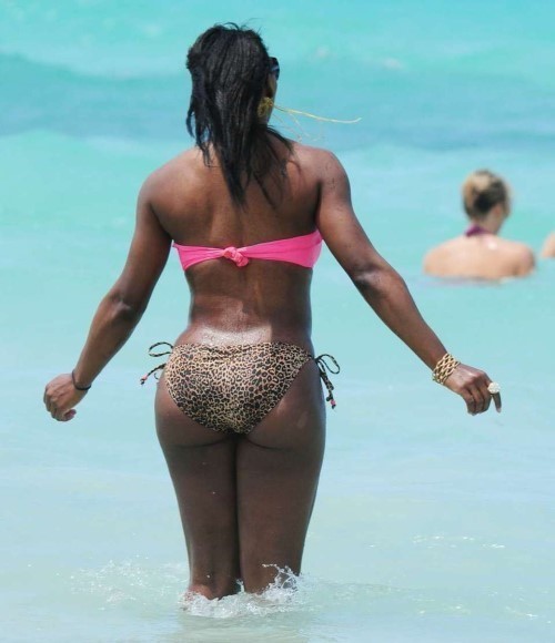 Serena Williams Bikini Ass  nude photo