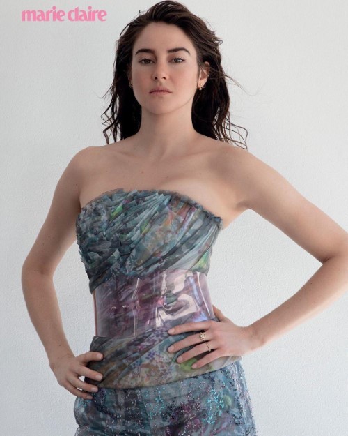 Shailene Woodley Beautiful(2)  nude photo