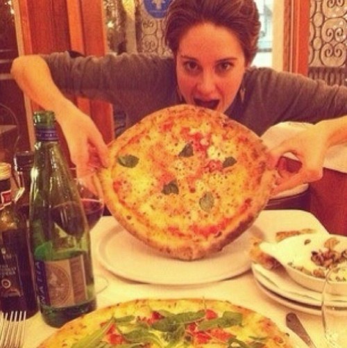 Shailene Woodley Big Pizza All For Herself  nude photo