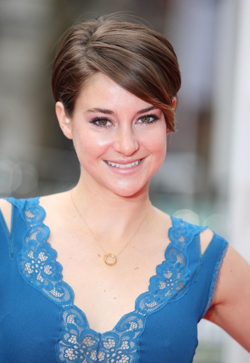 Shailene Woodley Blue  nude photo