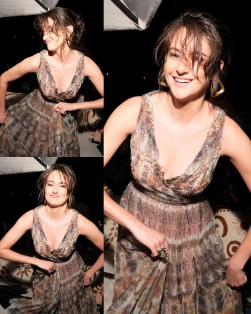 Shailene Woodley Dancing  nude photo