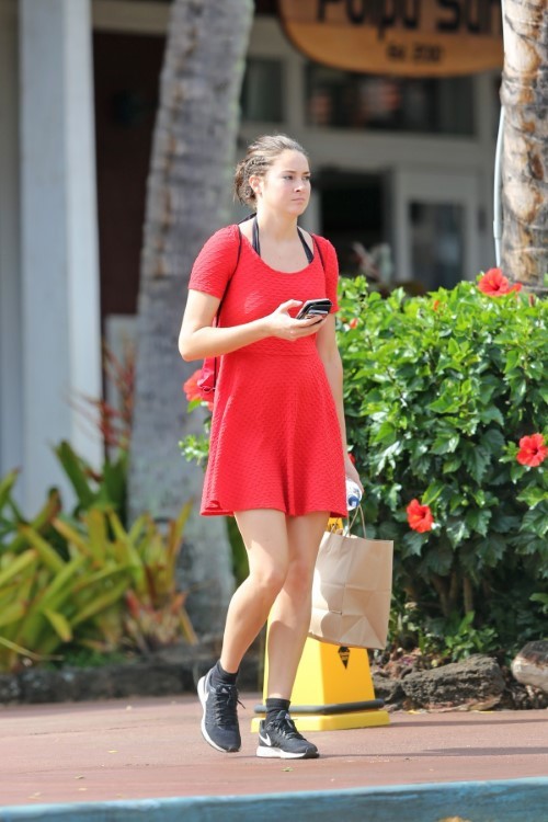 Shailene Woodley In Hawaii [AIC]  nude photo