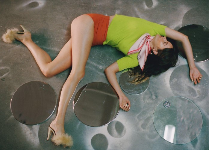 Shailene Woodley Legs(2)  nude photo