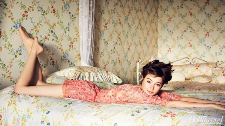 Shailene Woodley On The Bed (Full Length)  nude photo