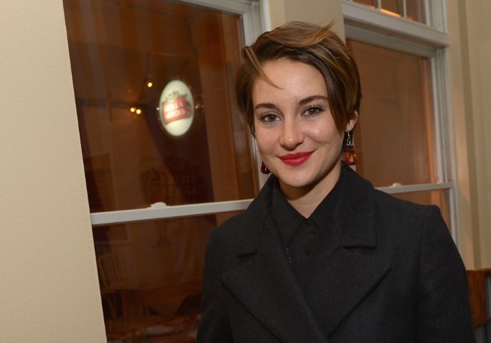 Shailene Woodley Smile(1)  nude photo