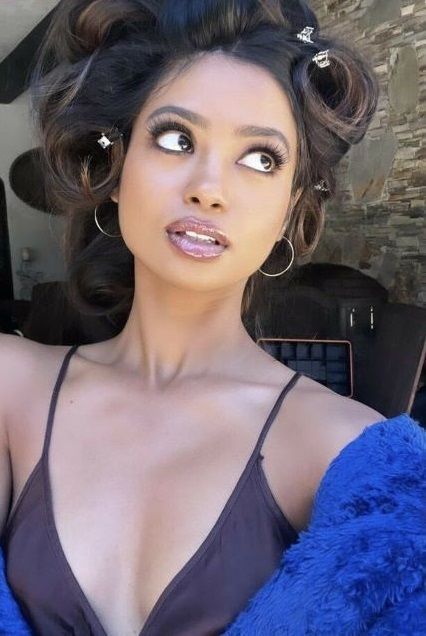 Shaun Romy  nude photo