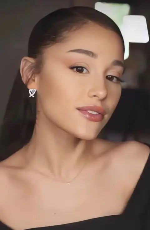 So Horny For Ariana Grande  nude photo