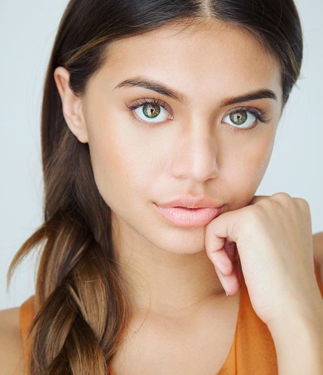 Sofia Jamora  nude photo