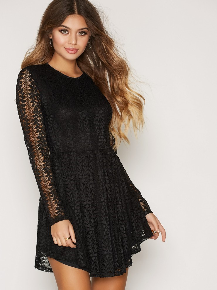 Sofia Jamora  nude photo