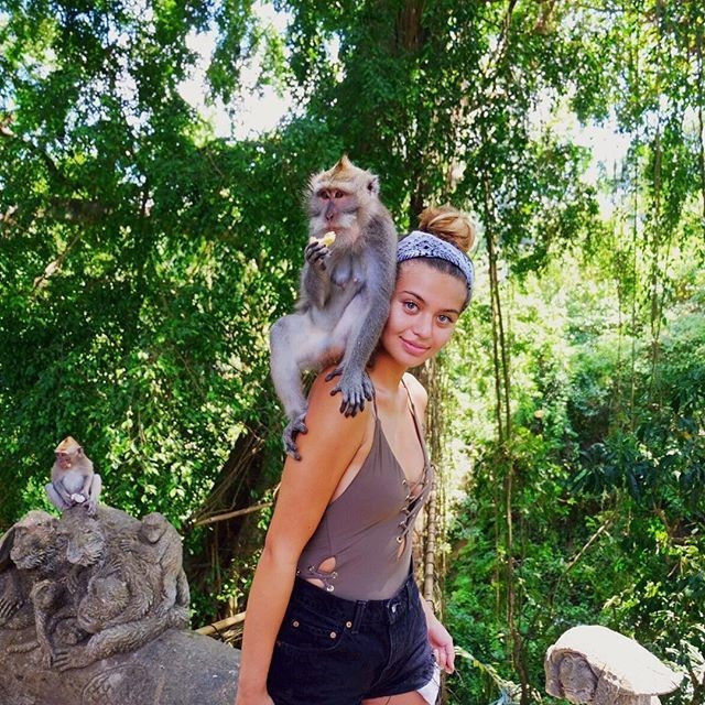 Sofia Jamora  nude photo