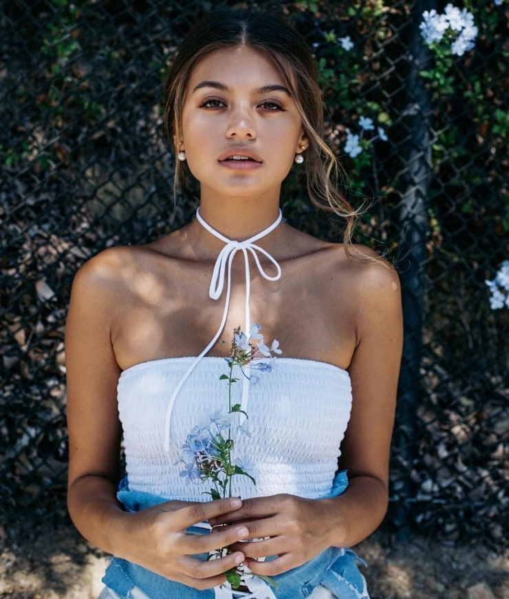 Sofia Jamora  nude photo