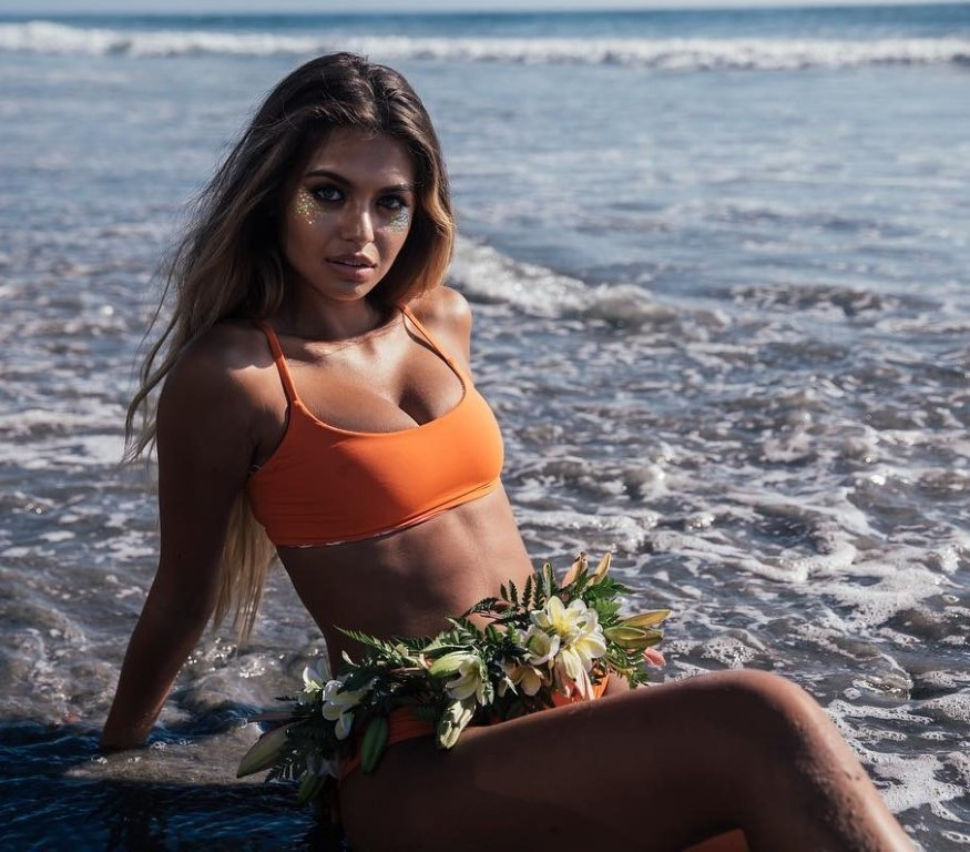 Sofia Jamora  nude photo