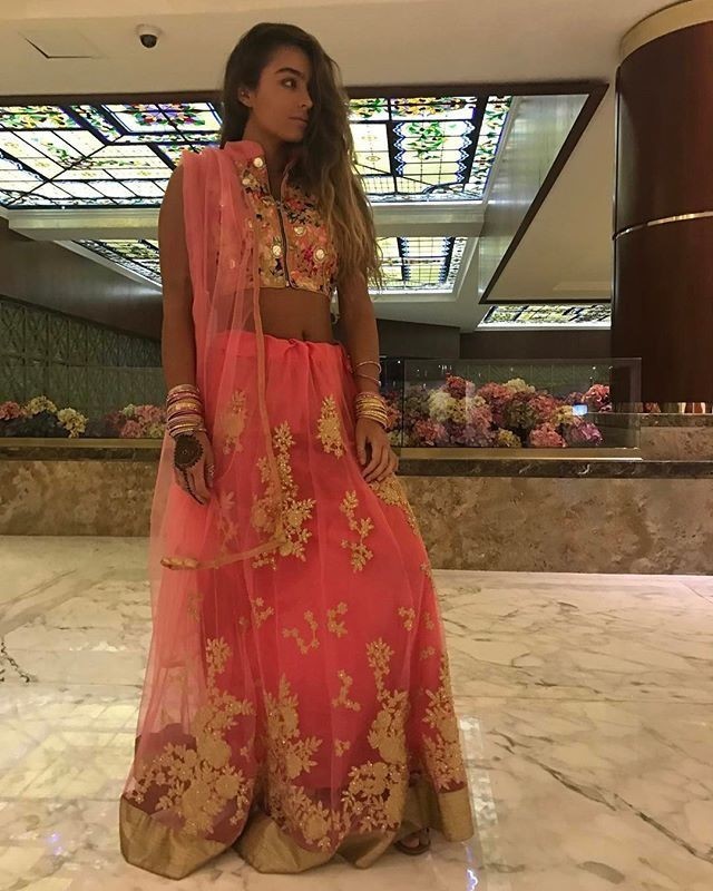 Sommer Ray  nude photo