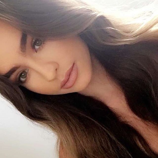 Sommer Ray  nude photo