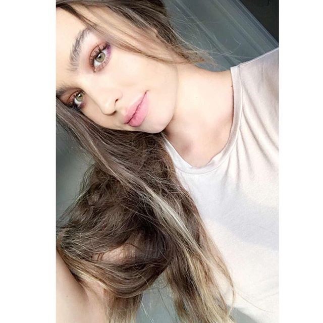 Sommer Ray  nude photo