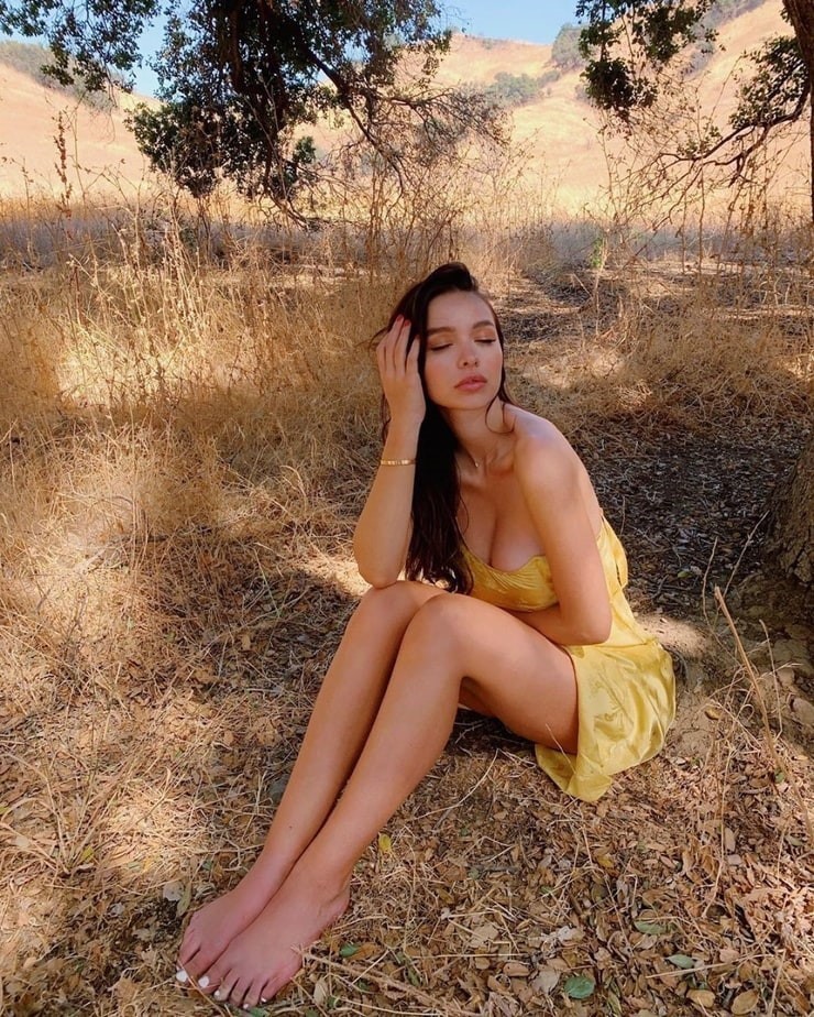 Sophie Mudd  nude photo