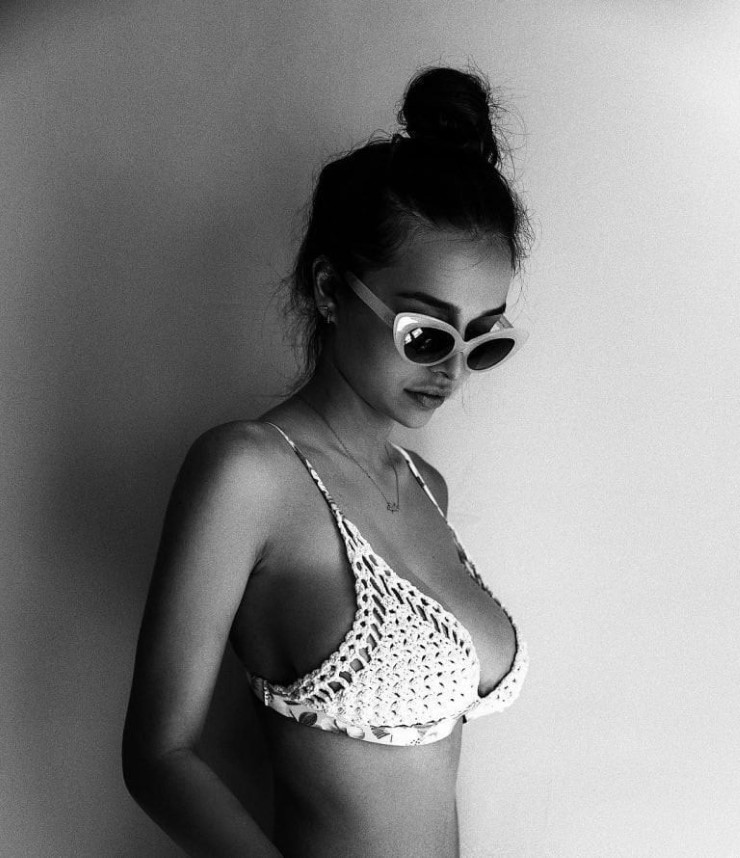 Sophie Mudd  nude photo