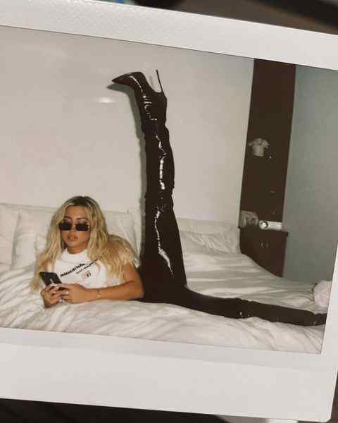 Stefanie Gurzanski  nude photo