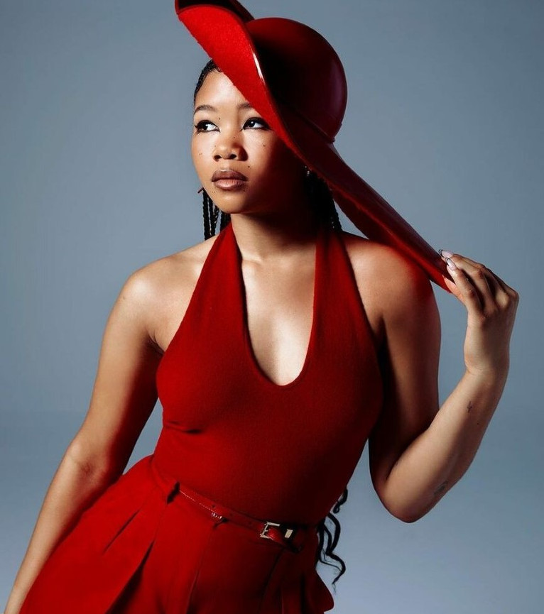 Storm Reid  nude photo