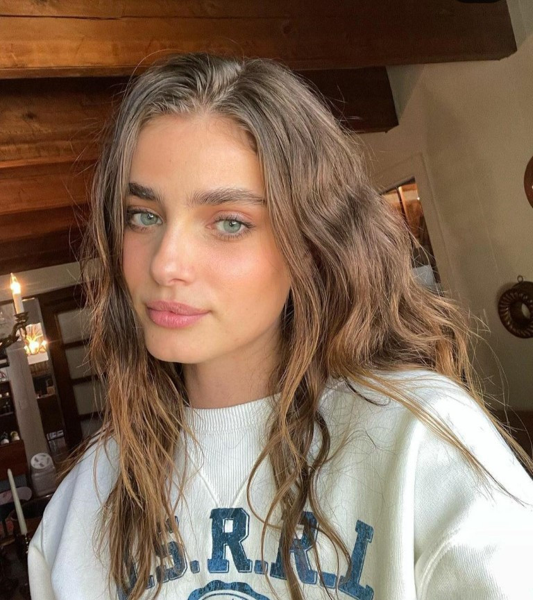 Taylor Hill Nude Porn Pics | xPicsly