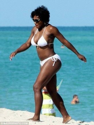 Tennis Serena Williams Beach  nude photo