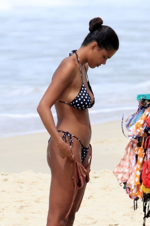 Tina Kunakey  nude photo