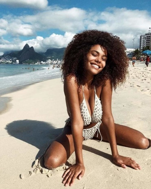 Tina Kunakey  nude photo