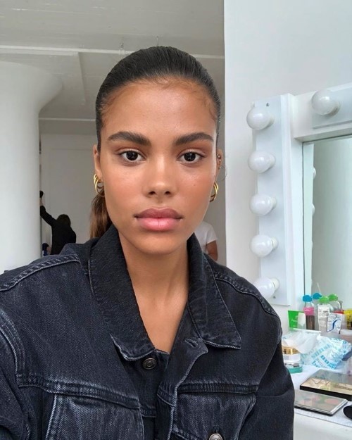 Tina Kunakey  nude photo