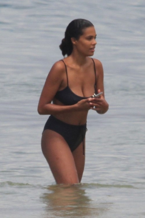 Tina Kunakey  nude photo