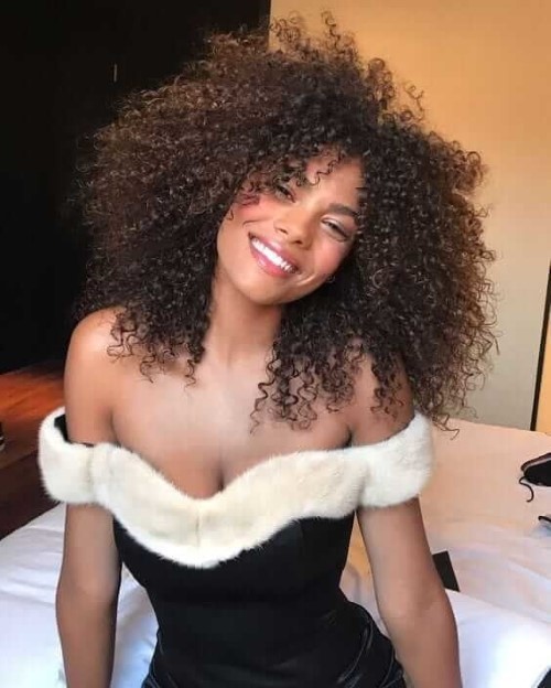 Tina Kunakey  nude photo