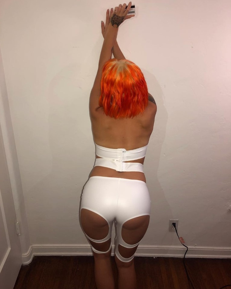 Tove Lo Tight Ass Bent Over  nude photo